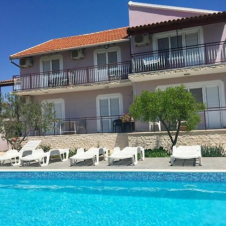 Hotel Krkahaus Lozovac Zewnętrze zdjęcie