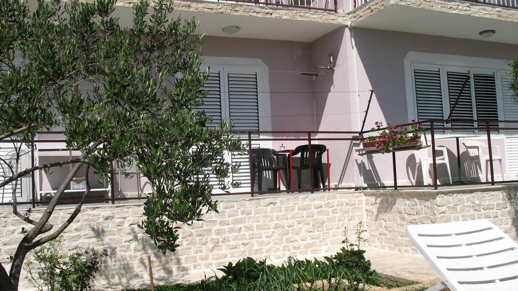 Hotel Krkahaus Lozovac Zewnętrze zdjęcie