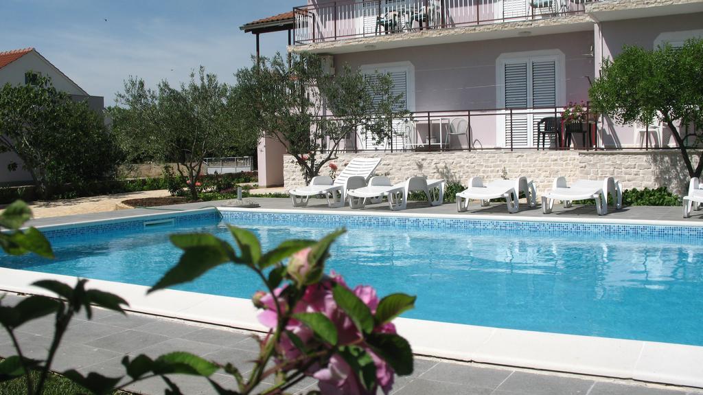 Hotel Krkahaus Lozovac Zewnętrze zdjęcie