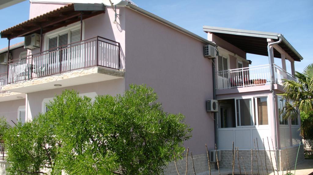 Hotel Krkahaus Lozovac Zewnętrze zdjęcie