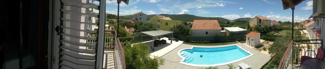 Hotel Krkahaus Lozovac Zewnętrze zdjęcie