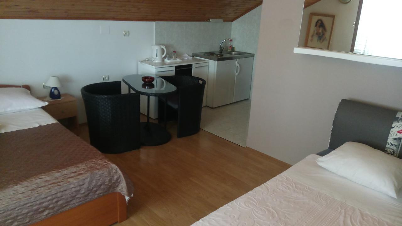 Hotel Krkahaus Lozovac Zewnętrze zdjęcie