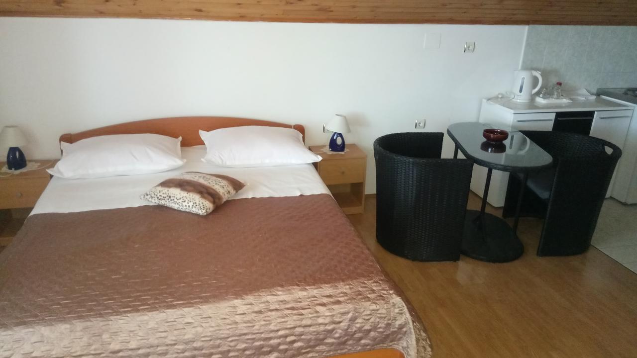 Hotel Krkahaus Lozovac Zewnętrze zdjęcie